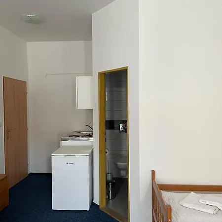 Mikulov Inn - Hotel Zeme Guest house 3*