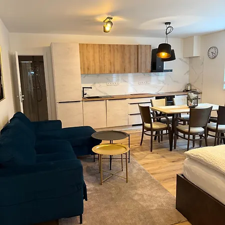 Mikulov Inn - Hotel Zeme 3*