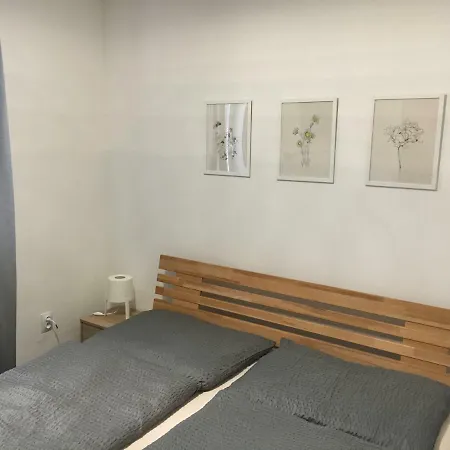 Mikulov Inn - Hotel Zeme Guest house