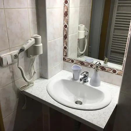 Mikulov Inn - Hotel Zeme 3*