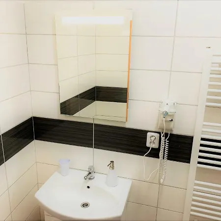 Mikulov Inn - Hotel Zeme Mikulov